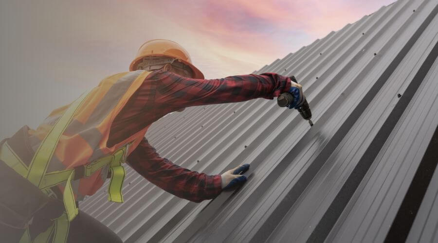 Professional New roof installation in Bennett, IA